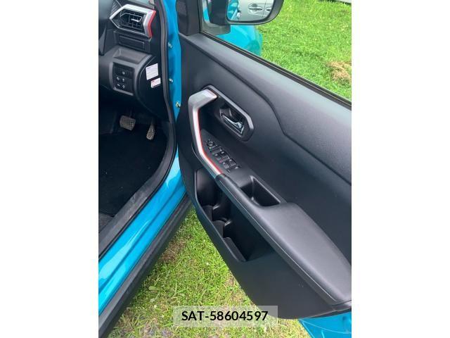 Toyota RAIZE 2021-10 8101465-11
