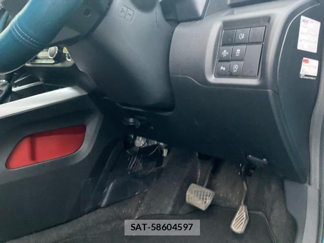 Toyota RAIZE 2021-10 8101465-13