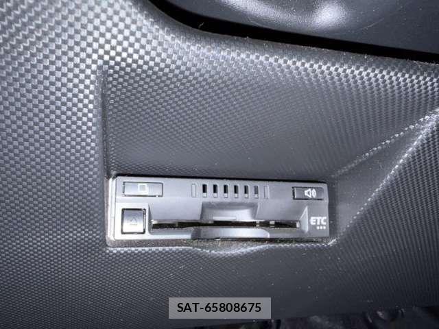 Toyota RAIZE 2021-04 8101473-11