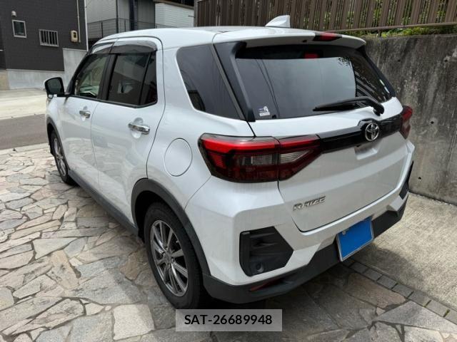 Toyota RAIZE 2020-01 8101469-4
