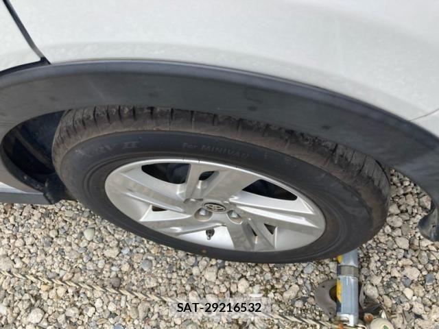 Toyota RAIZE 2020-05 8101470-11