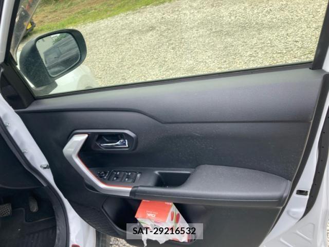 Toyota RAIZE 2020-05 8101470-14