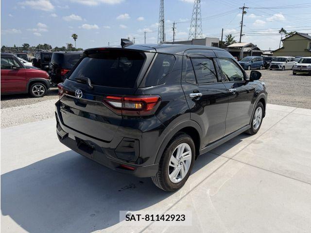 Toyota RAIZE 2022-08 8209743-1