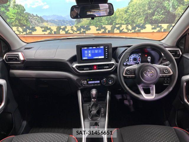 Toyota RAIZE 2023-12 8209730-1