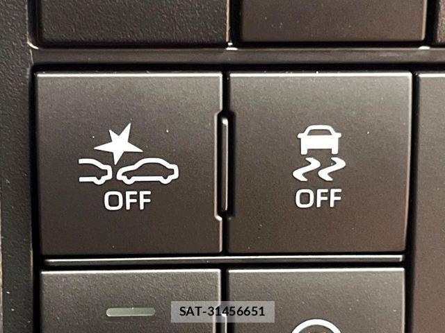 Toyota RAIZE 2023-12 8209730-6