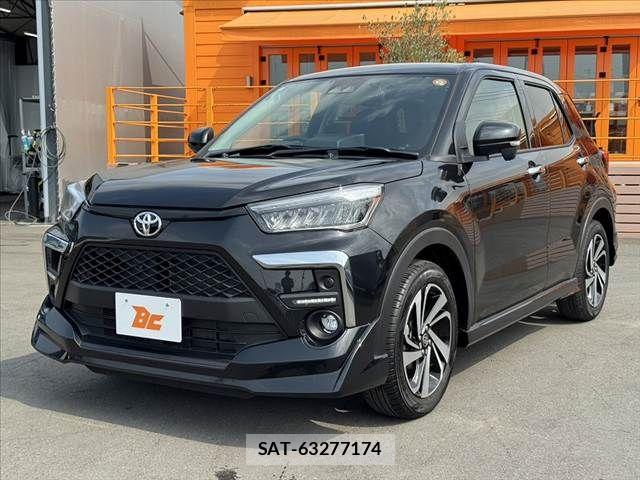 Toyota RAIZE 2024-05 8209738-9