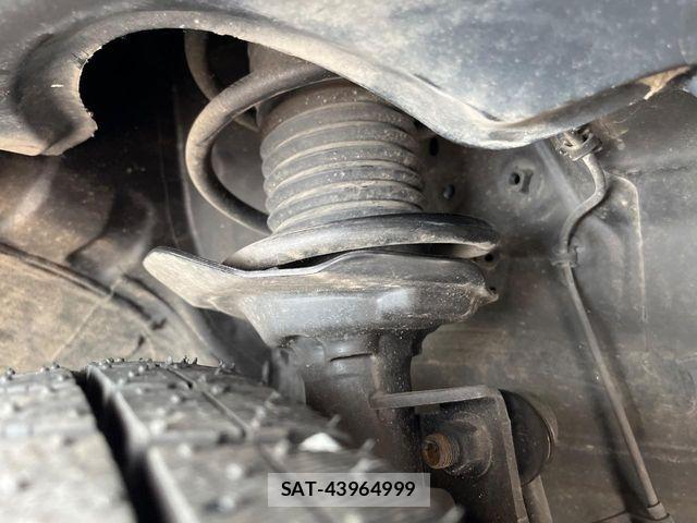 Toyota RAIZE 2025-05 8209749-19