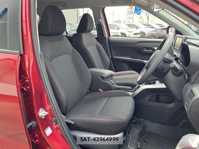 Toyota RAIZE 2025-05 8209749-7