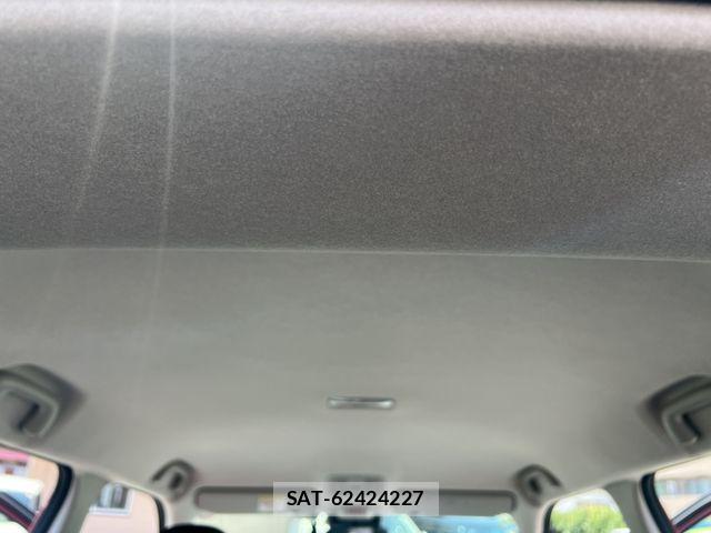 Toyota RAIZE 2025-12 8209733-17