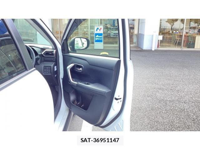 Toyota RAIZE 2020-07 8231459-5