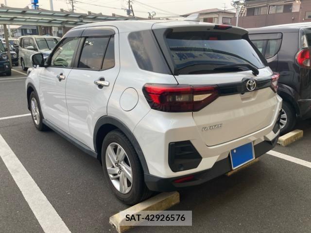 Toyota RAIZE 2023-04 8231458-3