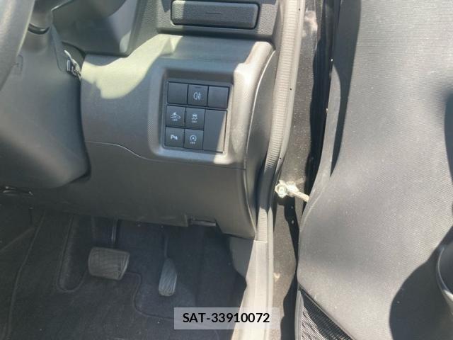 Toyota RAIZE 2020-06 8231473-15
