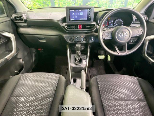 Toyota RAIZE 2020-05 8231472-1