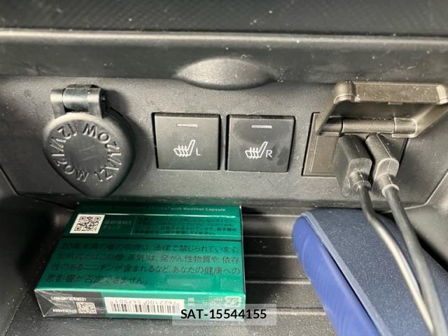 Toyota RAIZE 2021-11 8246443-24