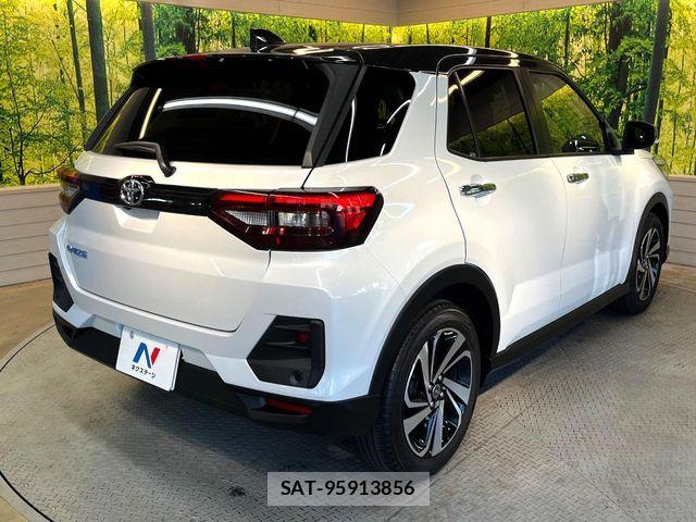 Toyota RAIZE 2020-03 8246452-16