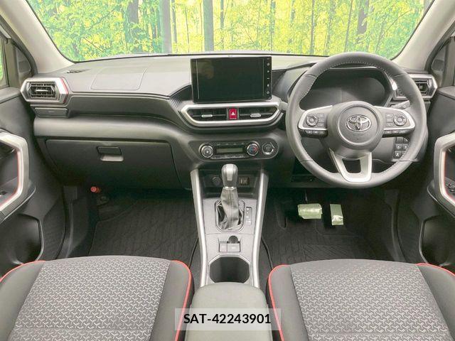 Toyota RAIZE 2025-09 8246440-1