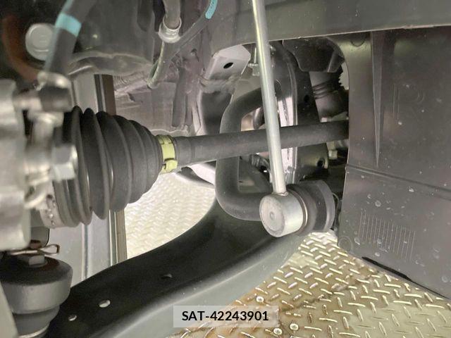 Toyota RAIZE 2025-09 8246440-19