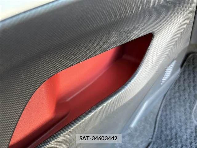 Toyota RAIZE 2020-09 8246458-24