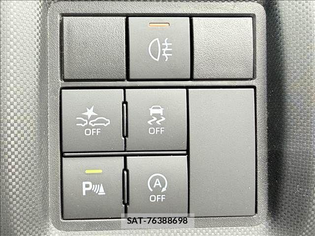 Toyota RAIZE 2020-05 8246457-12