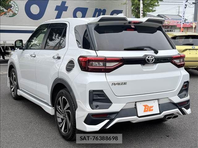 Toyota RAIZE 2020-05 8246457-7