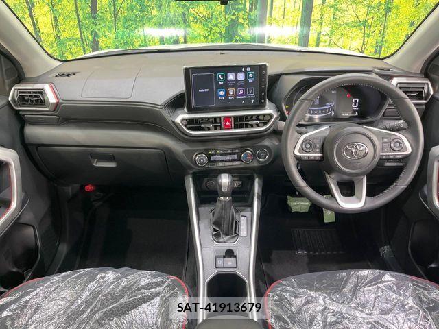Toyota RAIZE 2025-04 8246439-1