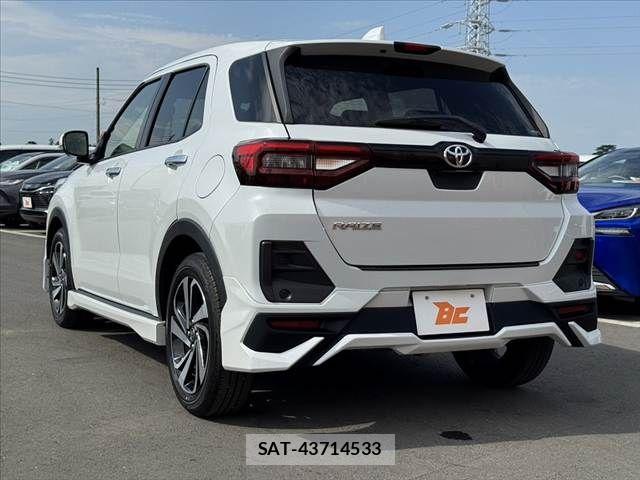 Toyota RAIZE 2023-01 8316622-12