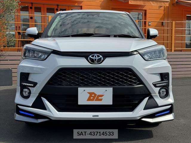 Toyota RAIZE 2023-01 8316622-8
