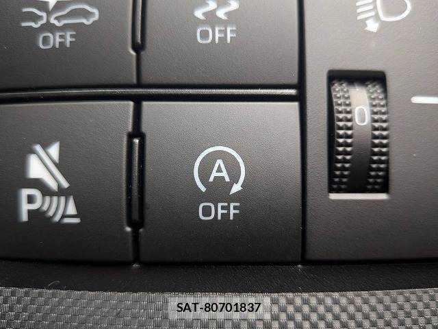 Toyota RAIZE 2025-11 8337554-6