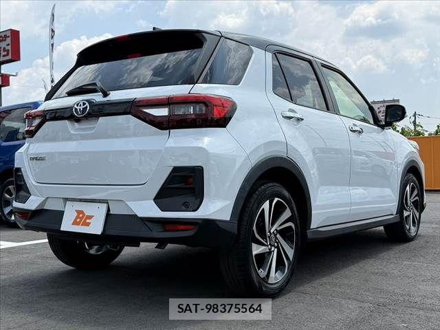 Toyota RAIZE 2023-10 8355448-12