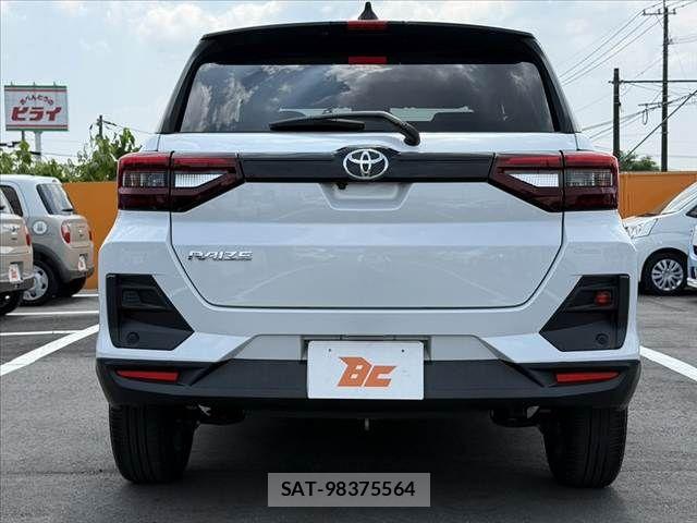 Toyota RAIZE 2023-10 8355448-13
