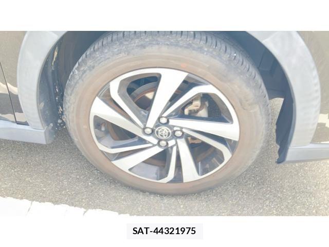 Toyota RAIZE 2022-01 8368288-5