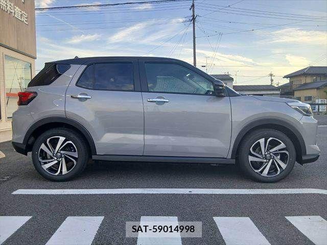Toyota RAIZE 2026-07 8414607-13