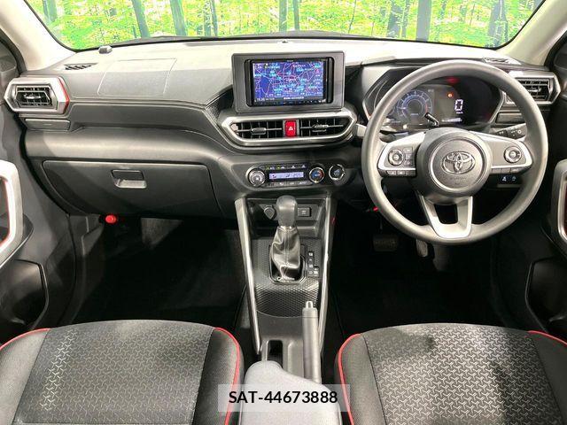 Toyota RAIZE 2025-03 8458264-1