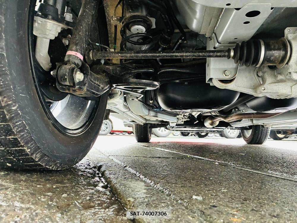 Toyota RAIZE 2025-09 8594542-33