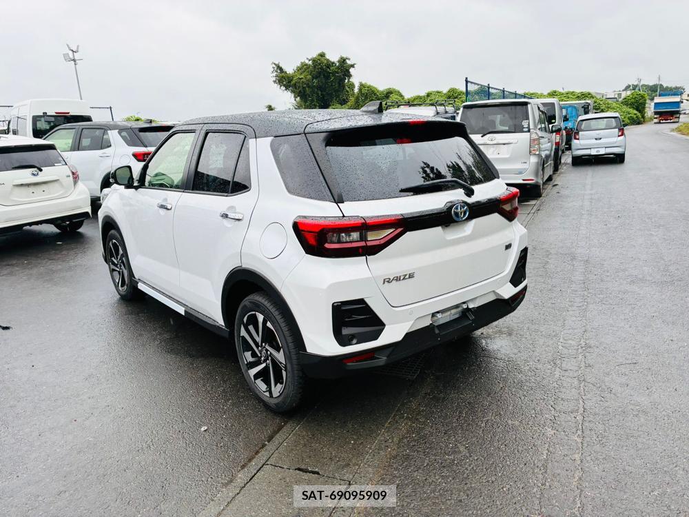 Toyota RAIZE 2026-06 8594663-2