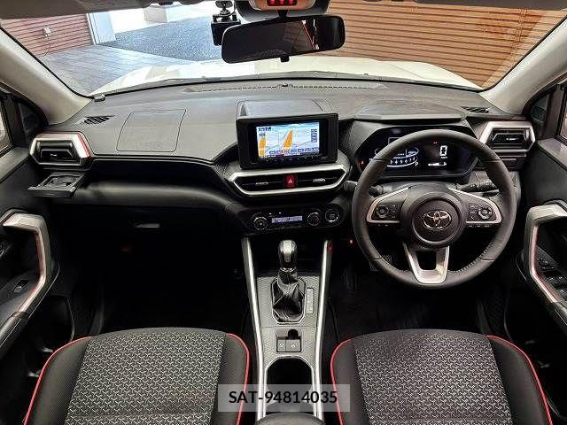 Toyota RAIZE 2025-02 8628569-2