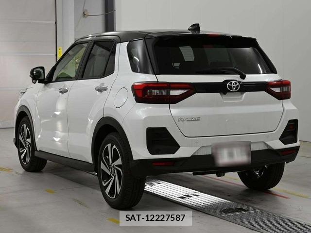 Toyota RAIZE 2025-09 8654221-4