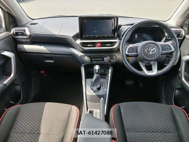 Toyota RAIZE 2020-04 8686397-2