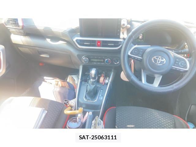 Toyota RAIZE 2021-08 8745450-10
