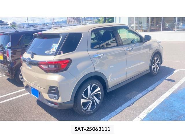 Toyota RAIZE 2021-08 8745450-3