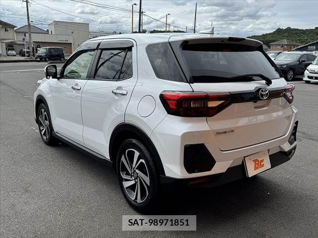 Toyota RAIZE 2020-06 8781778-15