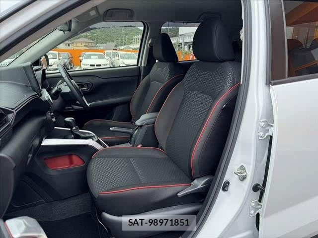 Toyota RAIZE 2020-06 8781778-18
