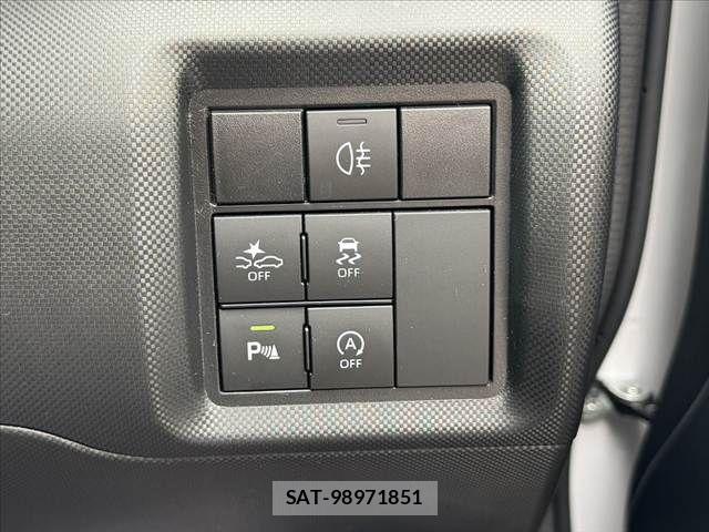 Toyota RAIZE 2020-06 8781778-4