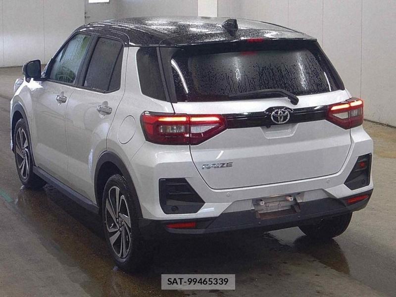 Toyota RAIZE 2025-09 8779271-2