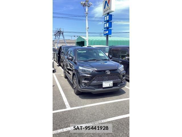 Toyota RAIZE 2022-03 8781763-0