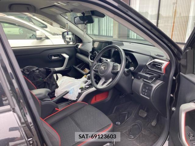 Toyota RAIZE 2019-12 8831245-9