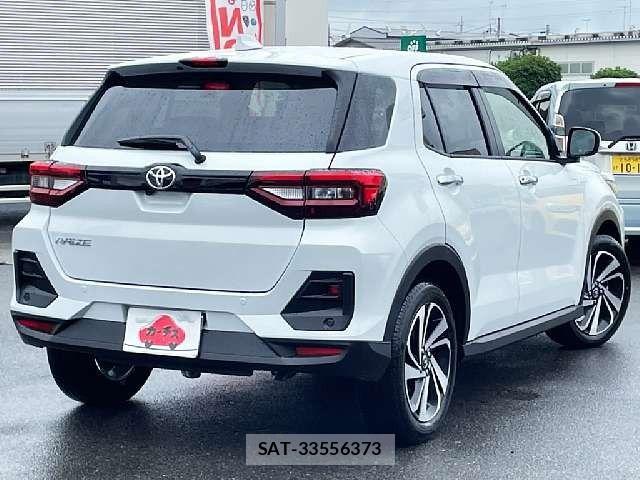 Toyota RAIZE 2026-04 8831234-2