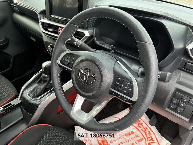 Toyota RAIZE 2020-03 8831238-9