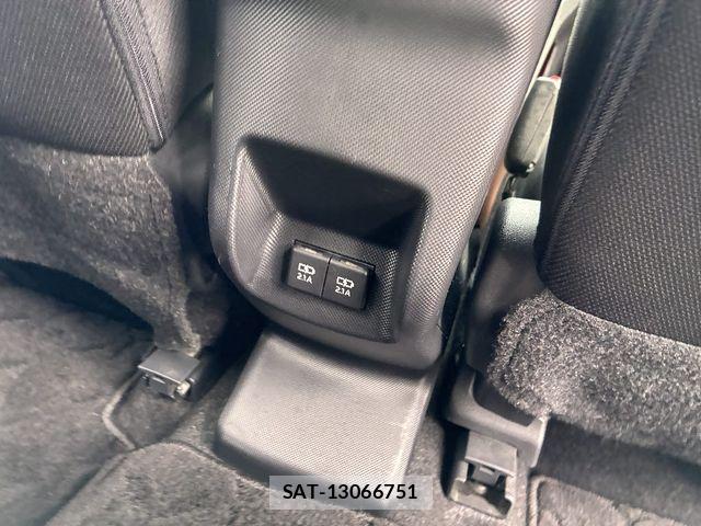 Toyota RAIZE 2020-03 8831238-4