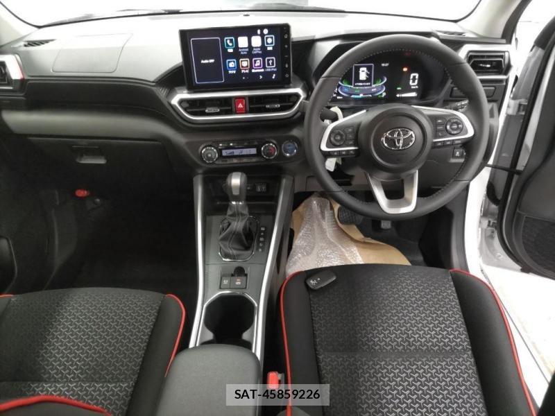 Toyota RAIZE 2026-07 8842522-4